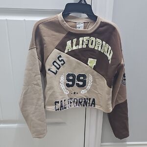 3/$15 🎉 California Patchwork Women's Sweater - Brown and Tan